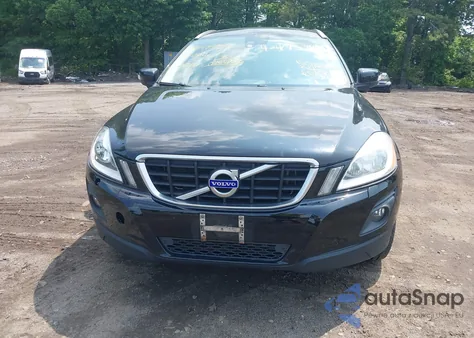 2010 Volvo Xc60 T6 z USA, uszkodzony, nr VIN YV4992DZ0A2024271